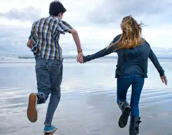 تعبیر خواب دختر عمو متاهل + برای مرد و زن متاهل و پسر و دختر مجرد