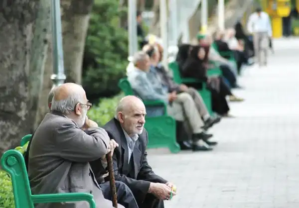 تعبیر خواب پیر شدن فامیل + برای مرد و زن متاهل و پسر و دختر مجرد