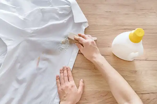 200تعبیر خواب سوختن لباس با شمع + برای مرد و زن متاهل و پسر و دختر مجرد