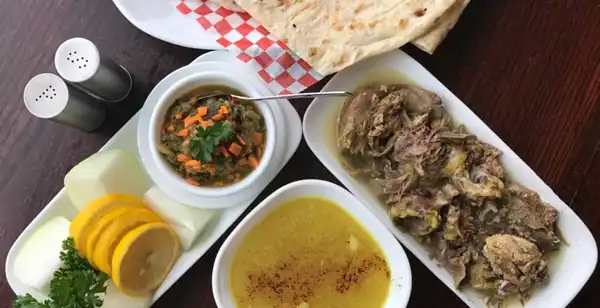 تعبیر خواب آبگوشت کله پاچه برای زن متاهل + برای مرد و زن متاهل و پسر و دختر مجرد