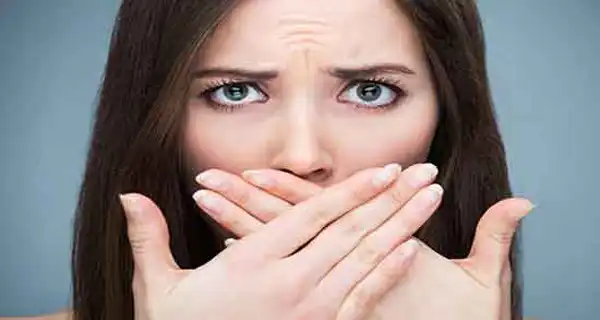 تعبیر خواب مو در دهان برای زن متاهل + برای مرد و زن متاهل و پسر و دختر مجرد