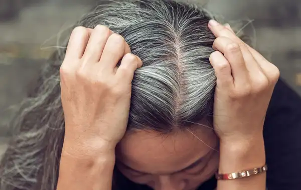 تعبیر خواب موی سفید برای زن متاهل + برای مرد و زن متاهل و پسر و دختر مجرد
