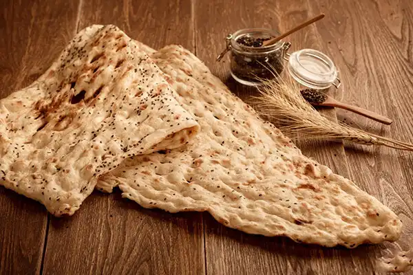 تعبیر خواب نان سنگک برای زن متاهل + برای مرد و زن متاهل و پسر و دختر مجرد