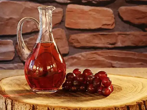 تعبیر خواب سرکه برای زن متاهل + برای مرد و زن متاهل و پسر و دختر مجرد