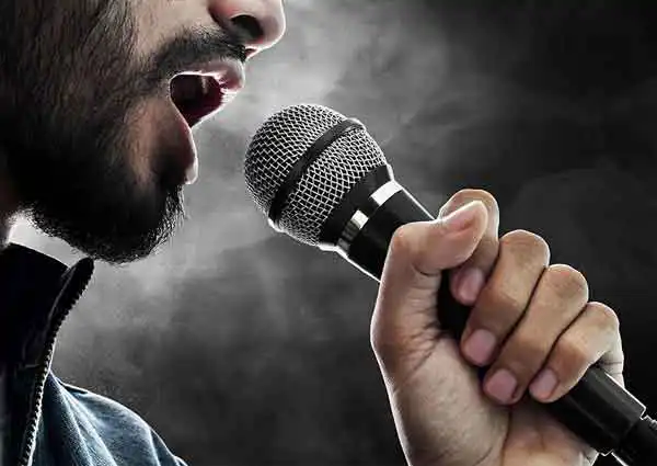 تعبیر خواب آواز خواندن برای زن متاهل + برای مرد و زن متاهل و پسر و دختر مجرد