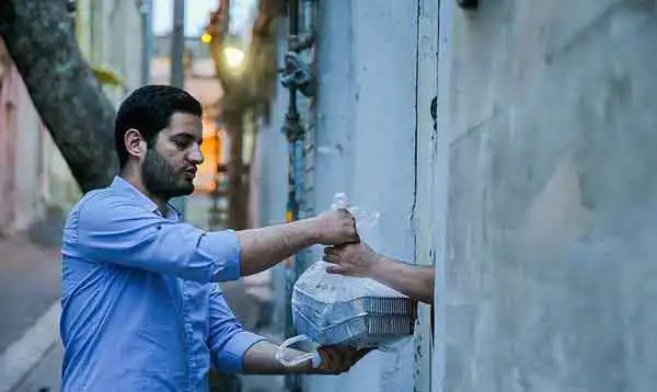 تعبیر خواب غذا خواستن مرده از زنده برای زن متاهل + برای مرد و زن متاهل و پسر و دختر مجرد