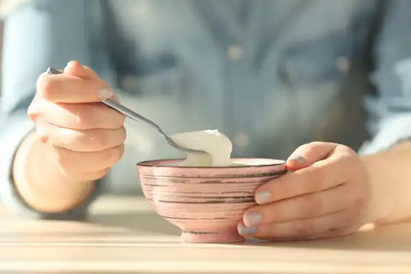 تعبیر خواب ماست برای زن متاهل + برای مرد و زن متاهل و پسر و دختر مجرد
