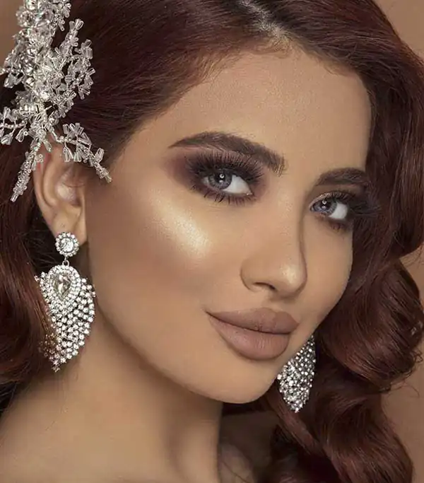 مدل عروس جدید سبک اروپایی با آرایش مات و تمرکز بر جزئیات ظریف چهره