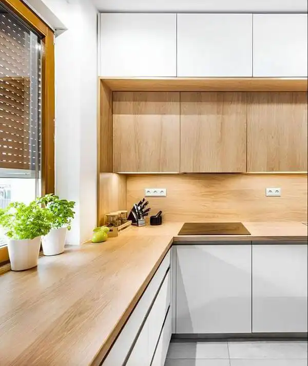مدل کابینت ساده برای بزرگ نشان دادن فضای آشپزخانه به سبک مدرن و کلاسیک