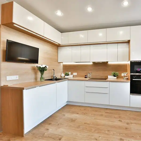 مدل کابینت ساده برای بزرگ نشان دادن فضای آشپزخانه به سبک مدرن و کلاسیک
