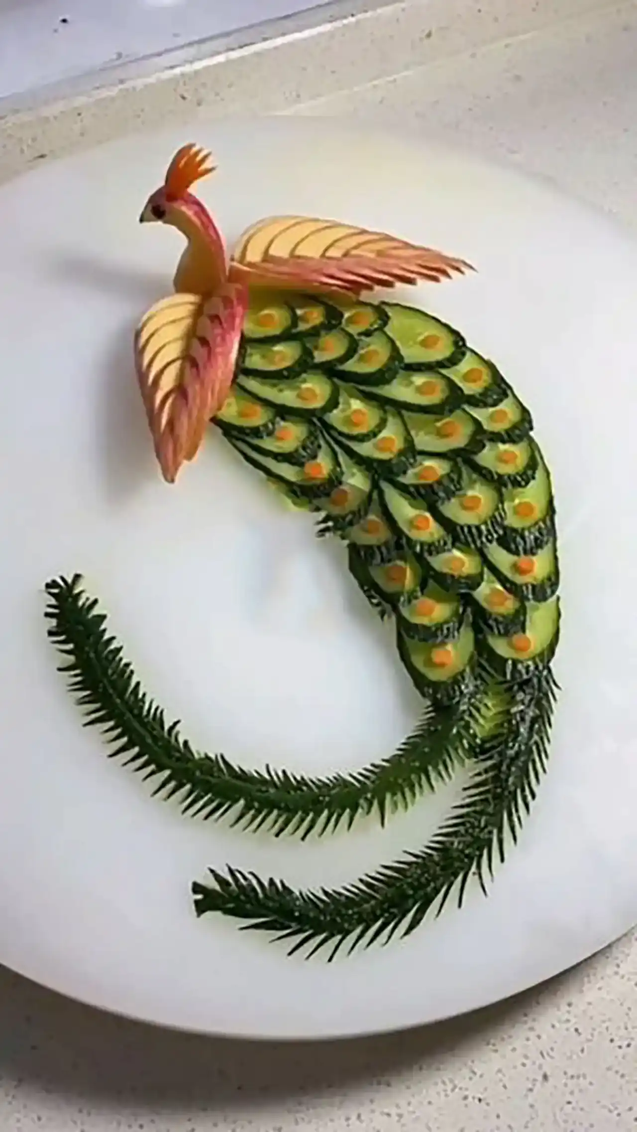 چند مدل سالاد مجلسی