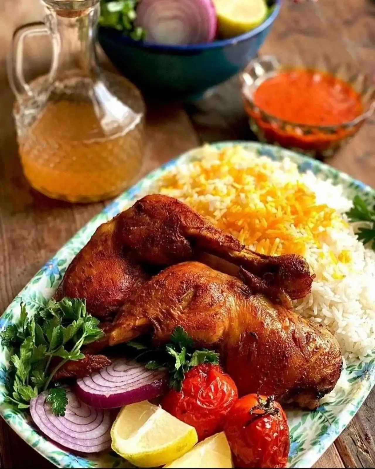 دیزاین زرشک پلو با مرغ + ایده های ساده و بسیار زیبا برای تزیین کردن زرشک پلو با مرغ مجلسی