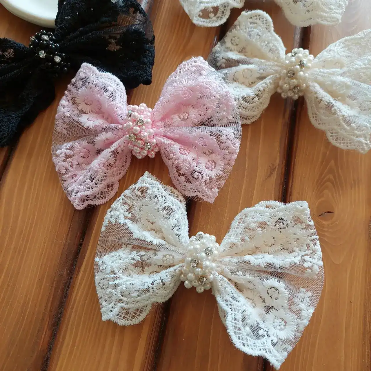 گیره مو پاپیونی دخترانه + زیباترین و جدیدترین مدل های گیره مو پاپیونی پارچه ای و حریر
