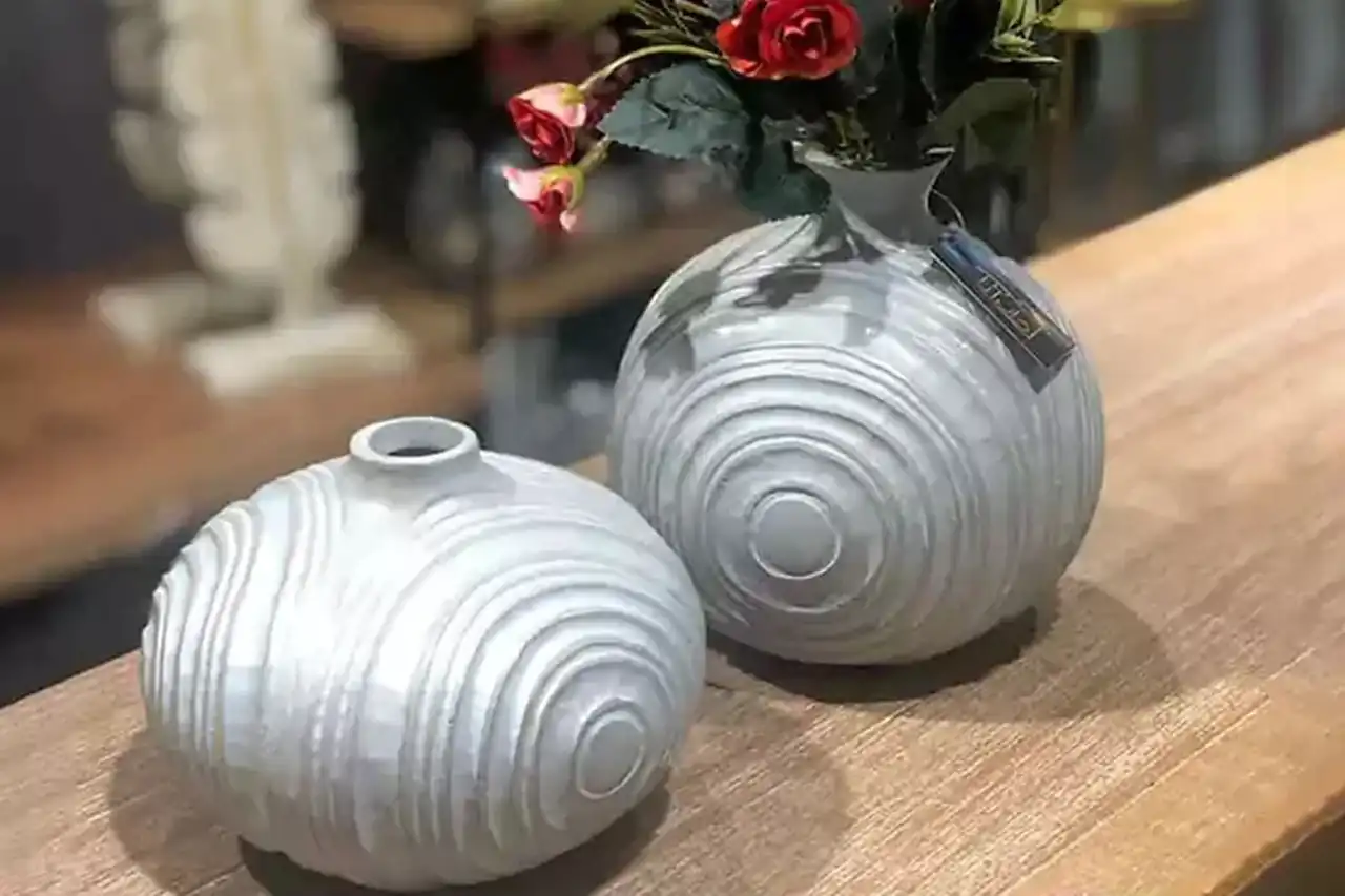 مدل گلدان برای پذیرایی + هر گلدانی رو تو پذیرایی نباید گذاشت