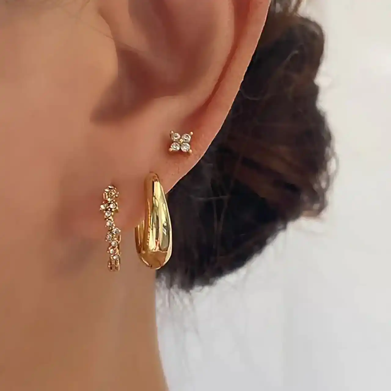مدل گوشواره حلقه ای + زیباترین مدل های گوشواره حلقه ای خاص و لاکچری این روزها