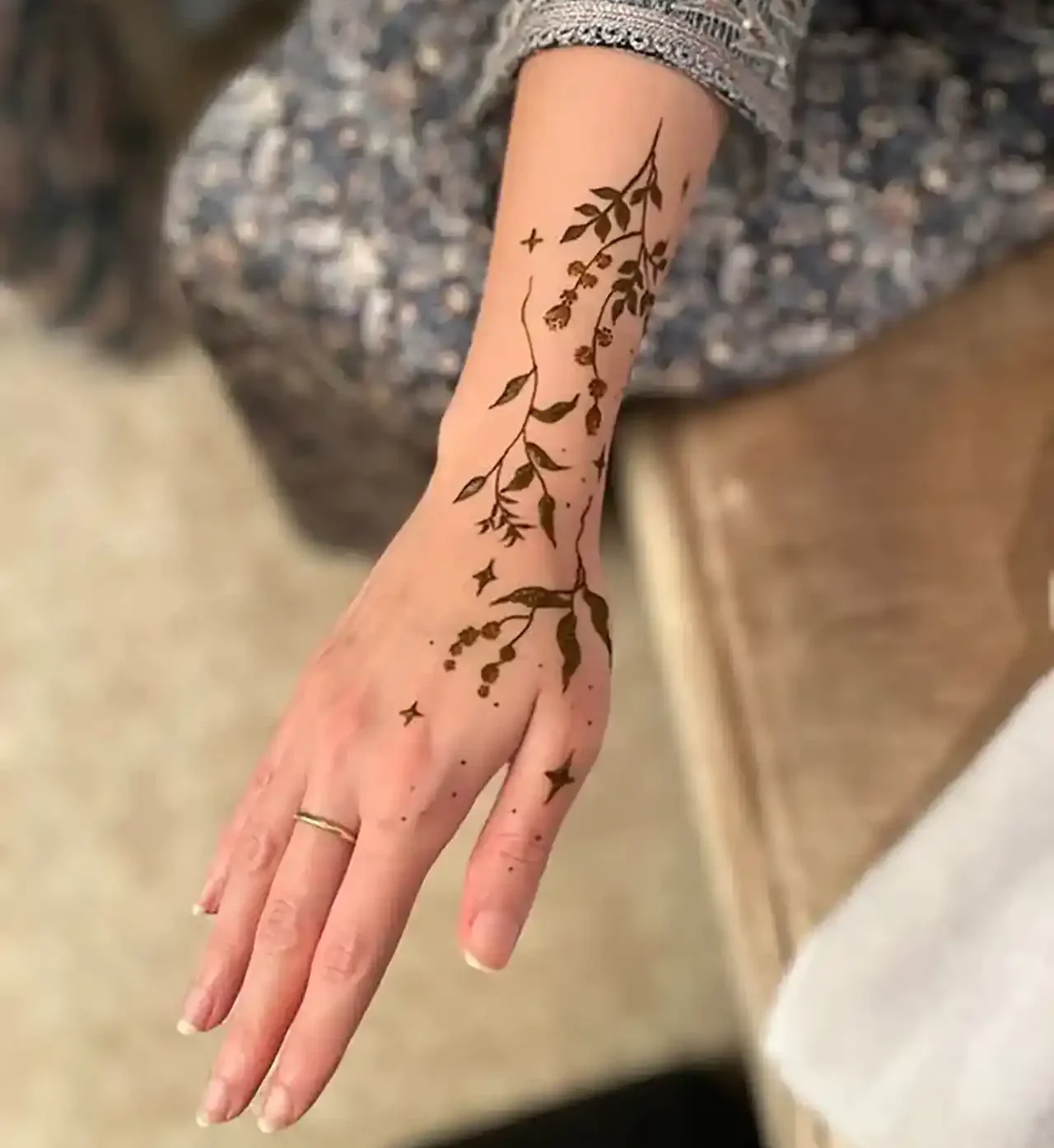 مدل حنا پینترستی + زیباترین مدل های حنا دست که کلی هنر و اصالت پشتشه