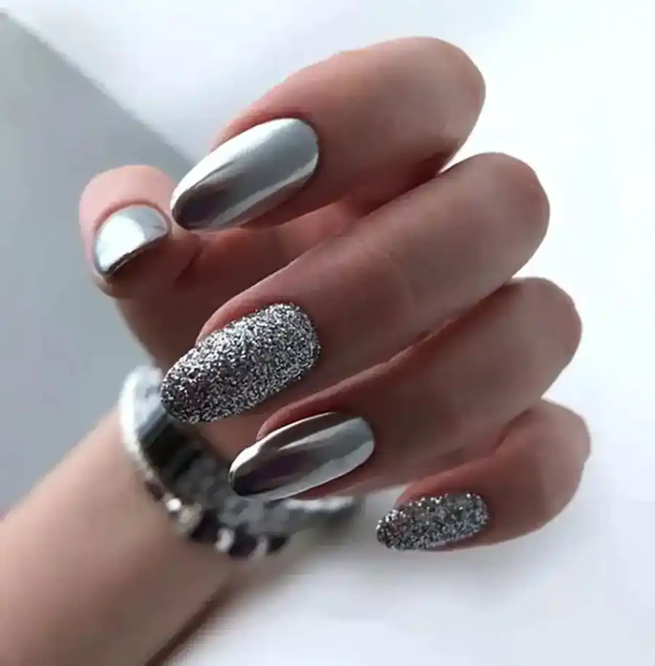 مدل لاک ژل + زیباترین مدل های لاک ژل بسیار زیبا و شیک و لاکچری ترند امسال