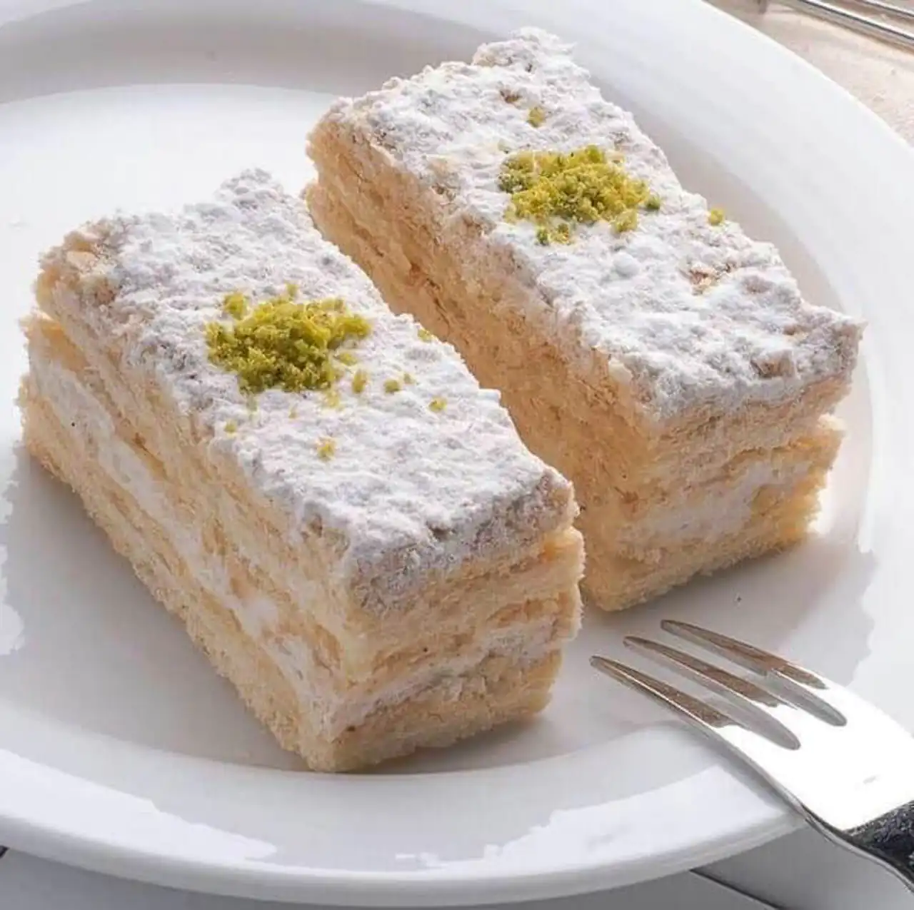 چند مدل شیرینی + تصاویر بسیار زیبا از انواع مختلف شیرینی تر و خشک لاکچری