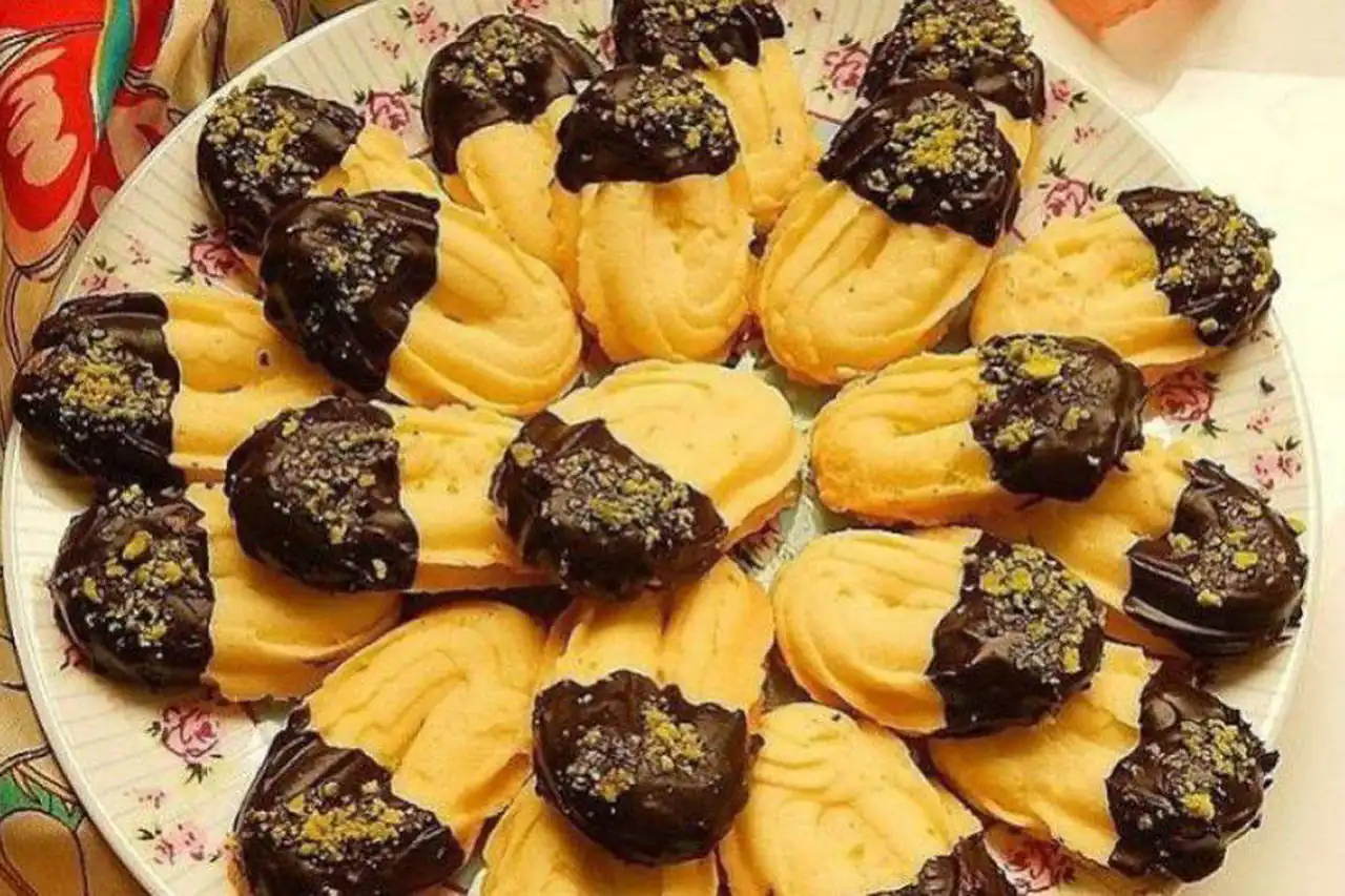 مدل شیرینی اتریشی + زیباترین مدل های کیک و شیرینی اتریشی در قنادی ها