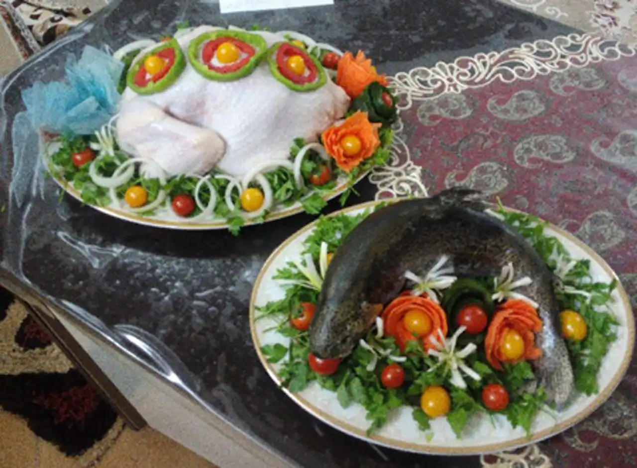 تزیین مرغ برای جهاز عروس + فقط ی ایرانی میتونه مرغ رو اینطوری تزیین کنه