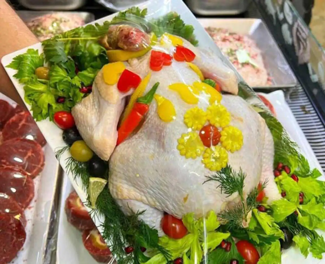 تزیین مرغ برای جهاز عروس + فقط ی ایرانی میتونه مرغ رو اینطوری تزیین کنه