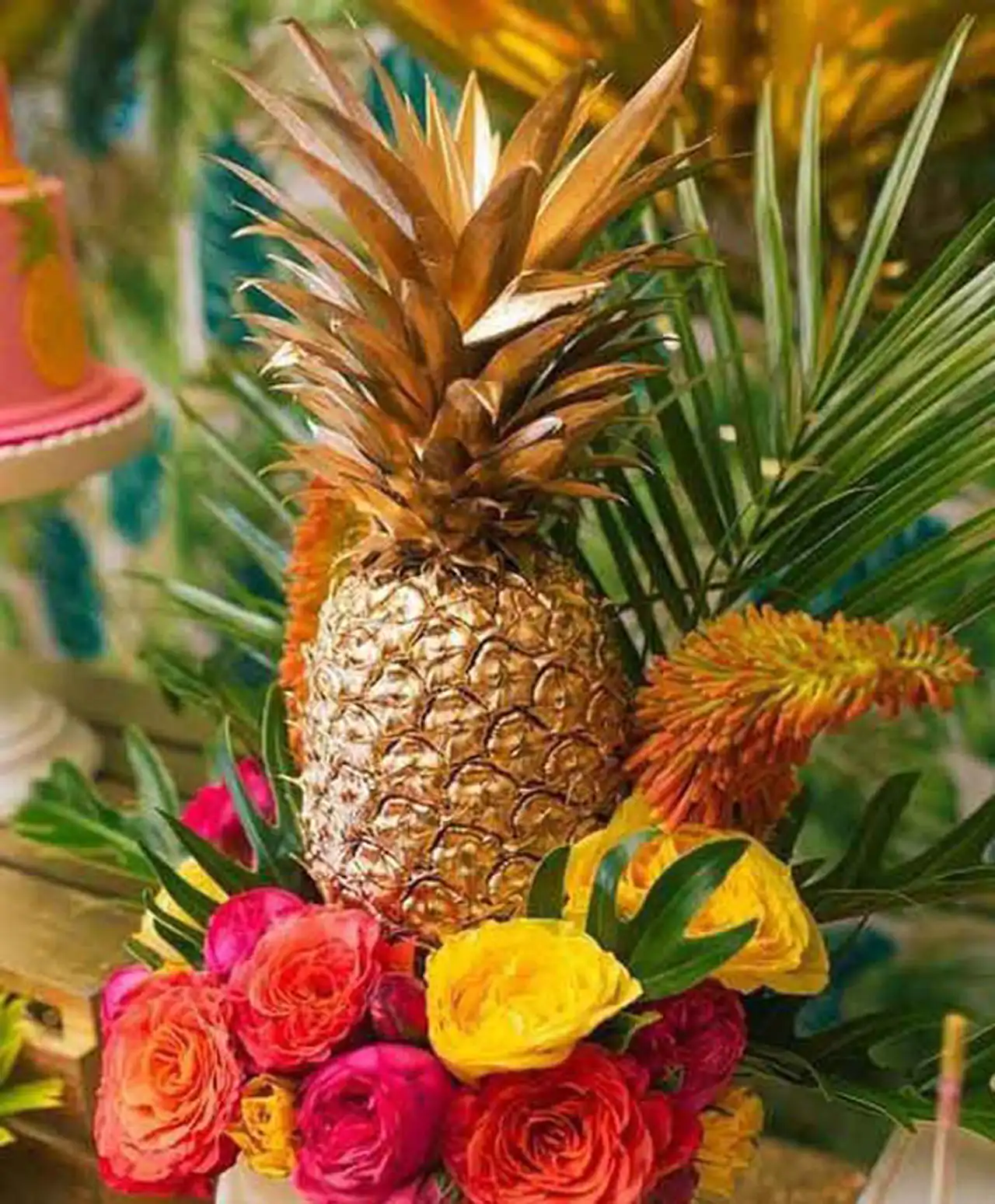 تزیین آناناس شب یلدا + زیباترین دیزاین ها برای تزیین آناناس شب یلدای امسال