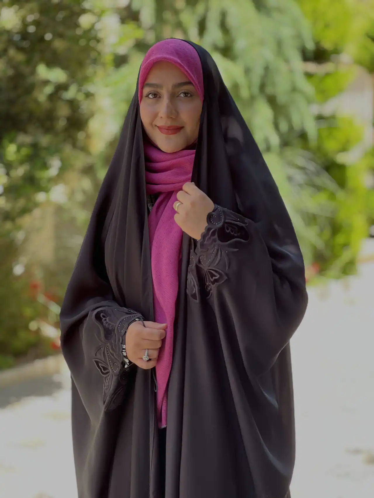 انواع مدل چادر مشکی + زیباترین مدل های چادر مشکی ترند امسال بسیار شیک و لاکچری