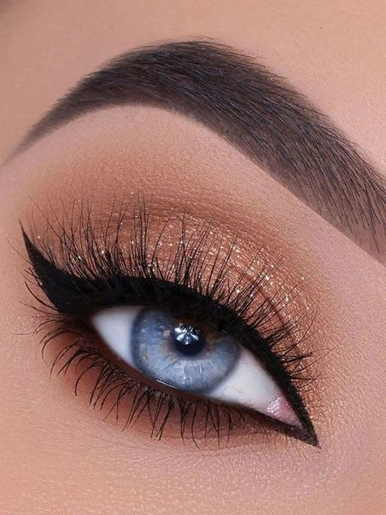 انواع مدل چشم زنانه + زیباترین مدل های چشم زنانه بسیار شیک و لاکچری و خفن