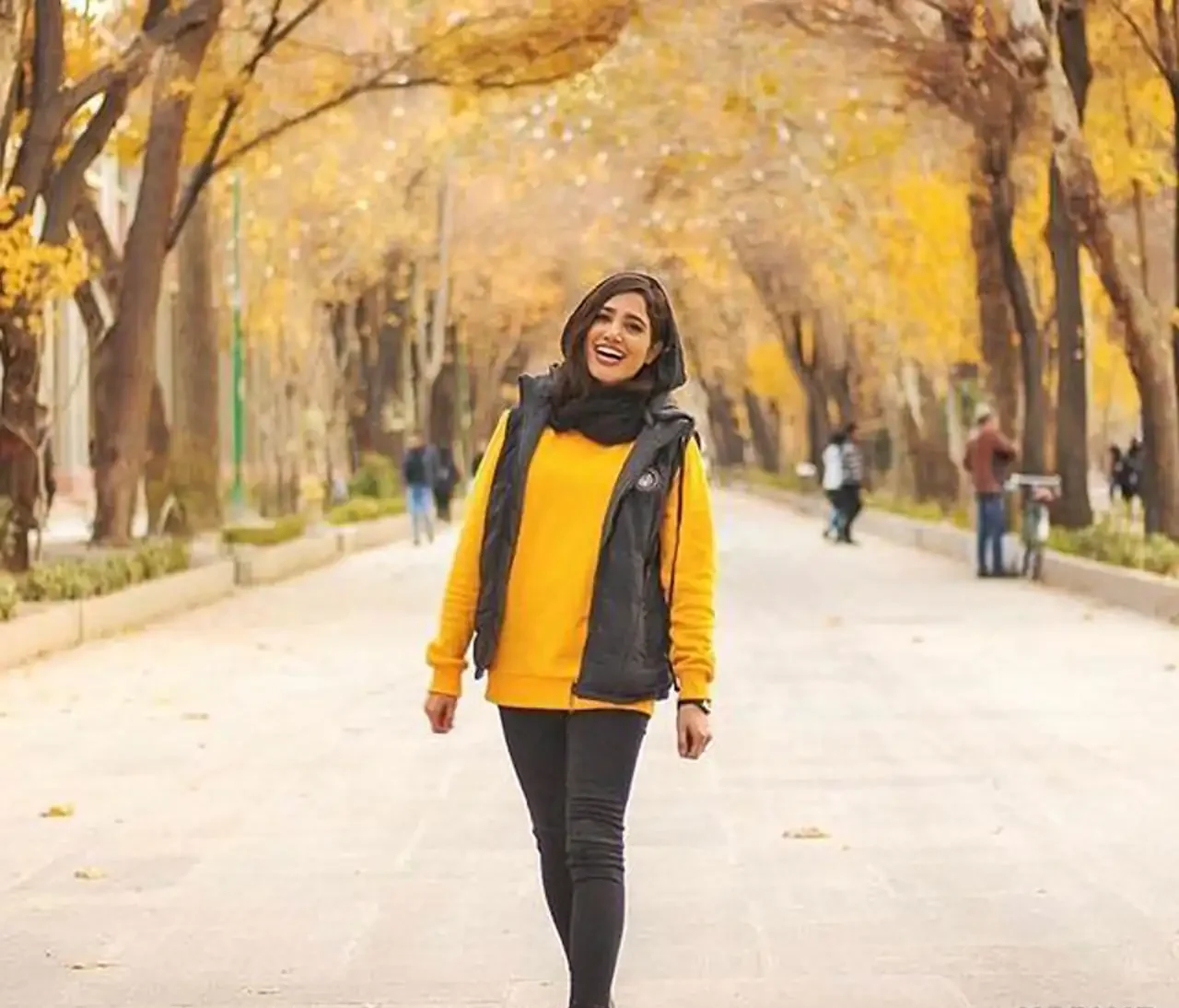 مدل عکس گرفتن دخترانه + زیباترین ژست ها برای مدل عکس گرفتن دخترانه امسال