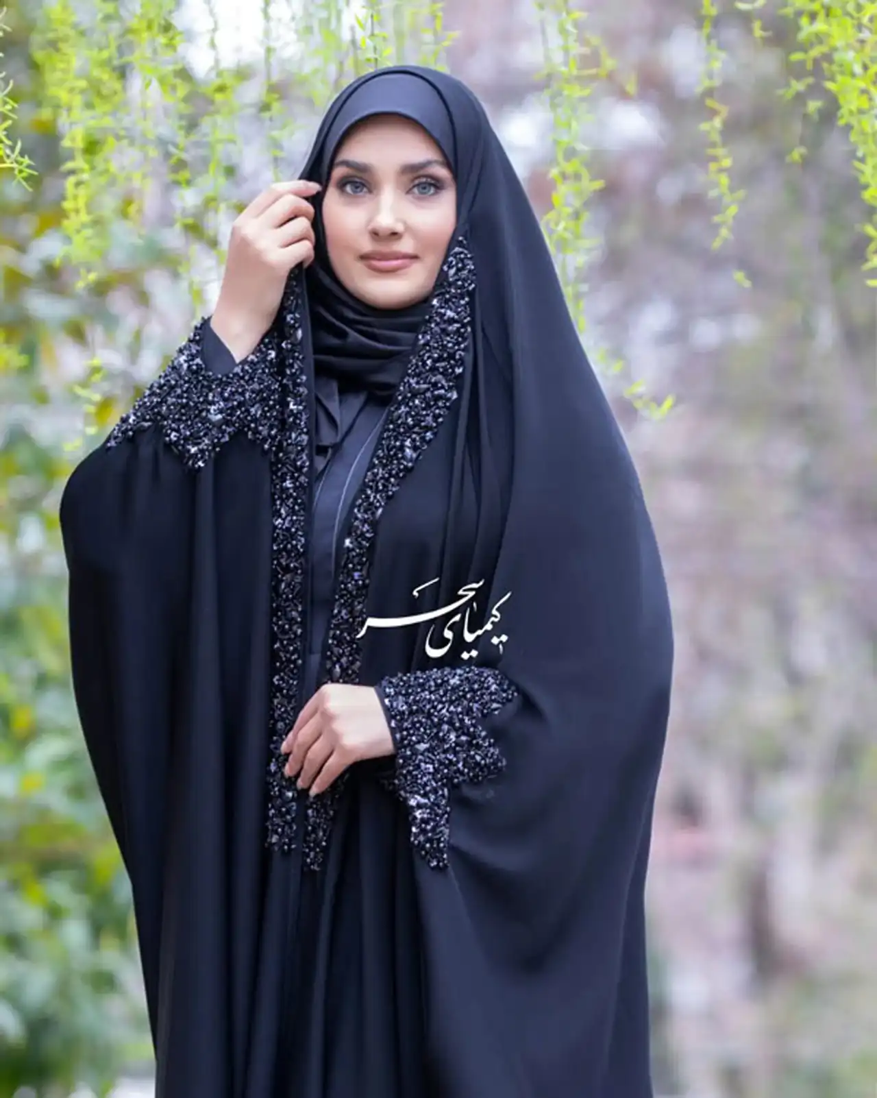 مدل چادر + زیباترین مدل های چادر مشکی و مجلسی ترند امسال بسیار شیک