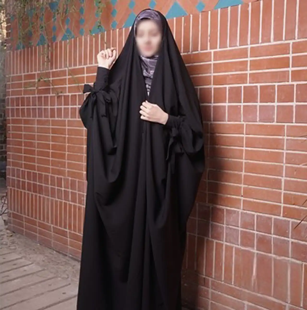 مدل چادر مشکی جدید + زیباترین مدل های چادر مشکی جدید و ترند امسال