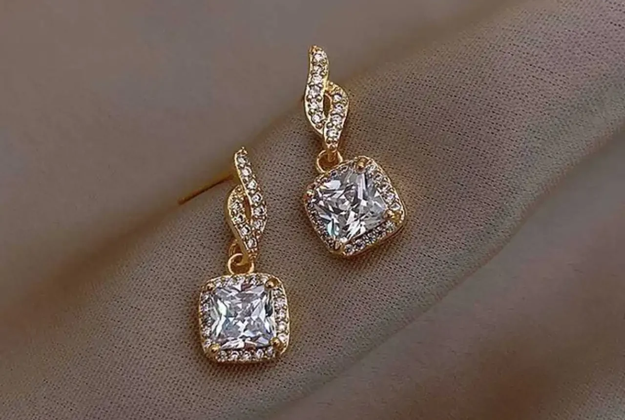 مدل گوشواره طلا دخترانه + زیباترین مدل های گوشواره طلا دخترانه ترند امسال