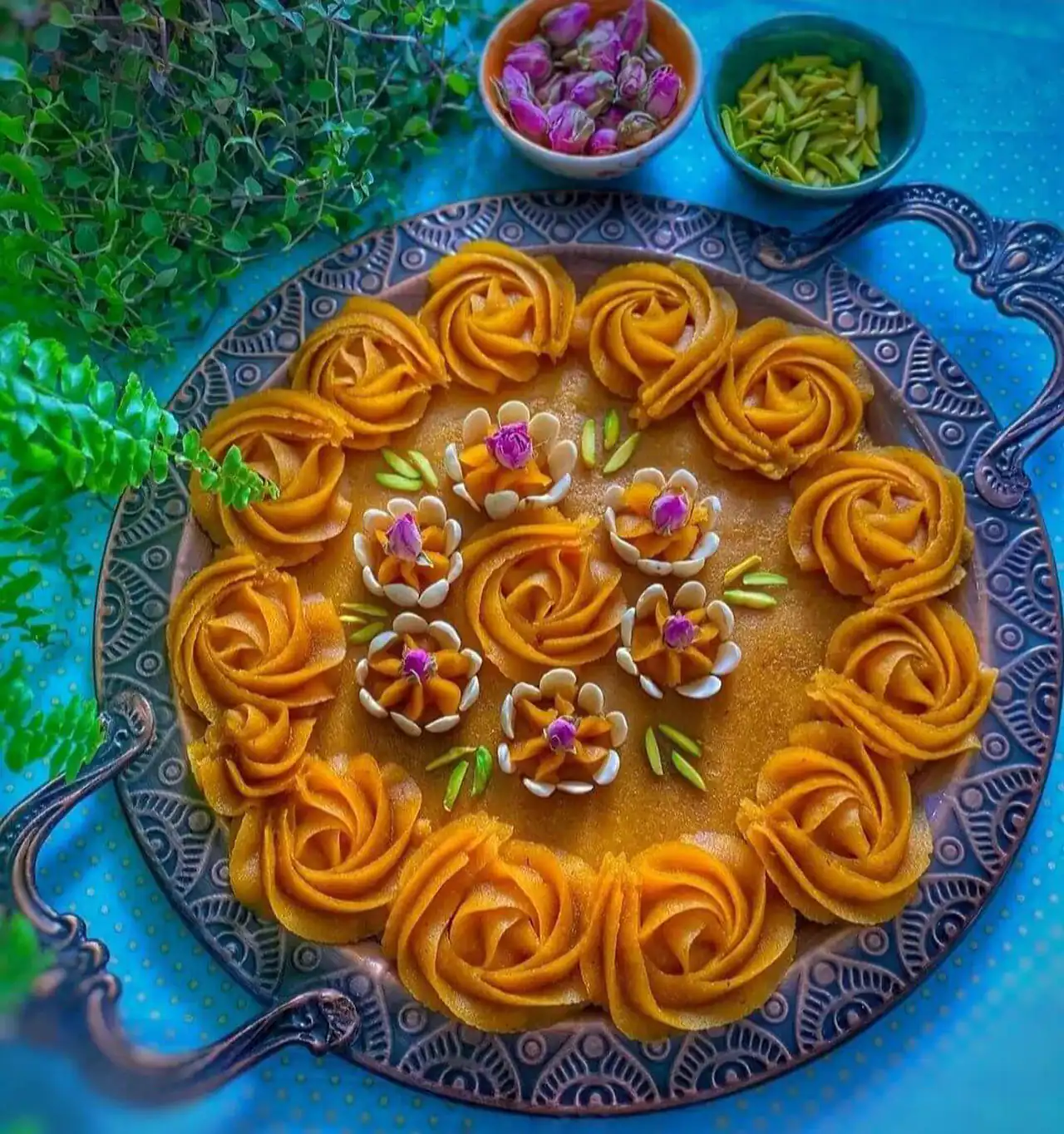 تزیین حلوا + زیباترین مدل های تزیین حلوا بسیار شیک و لاکچری و جالب