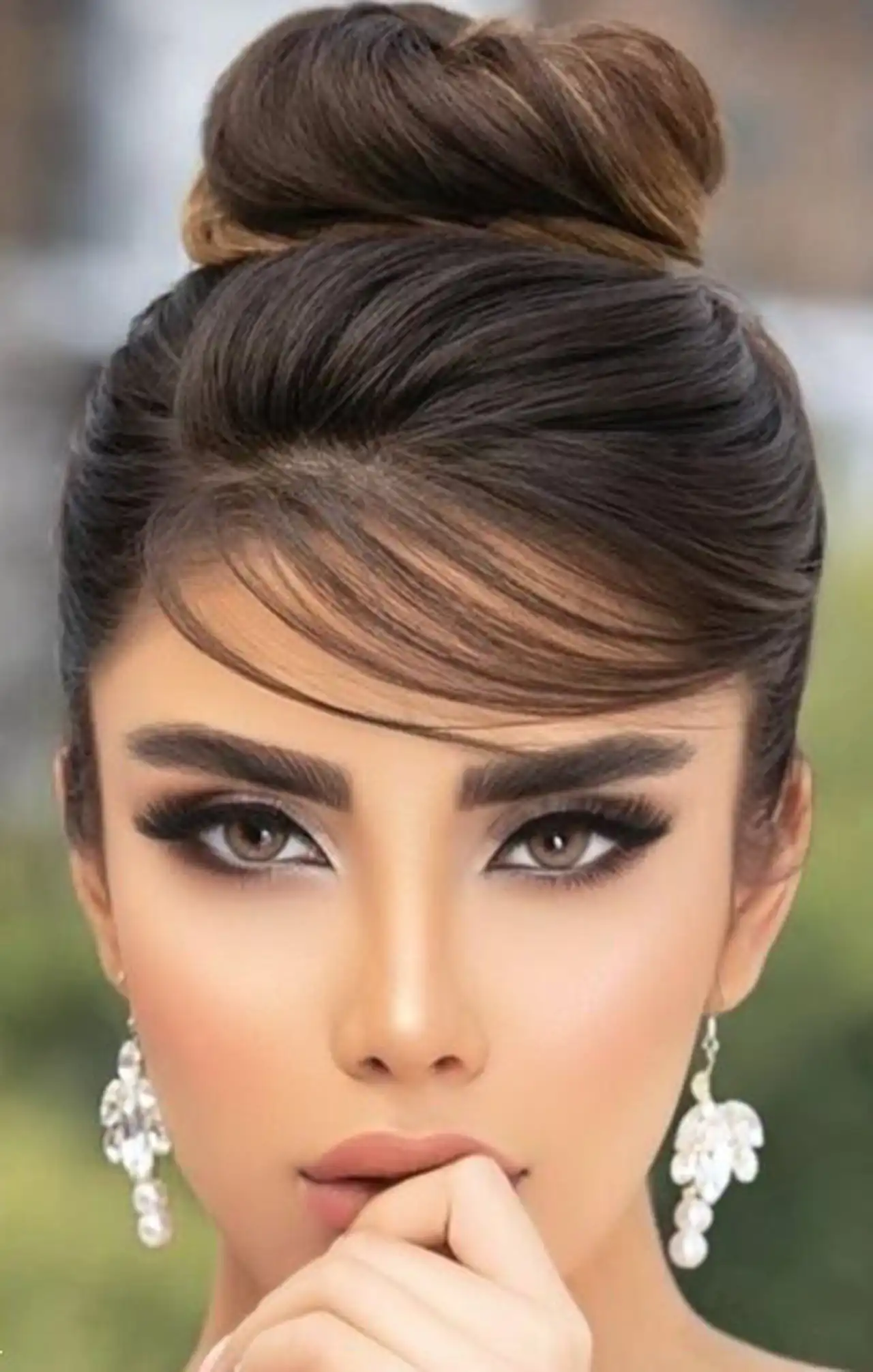 مدل میکاپ و شینیون جدید + زیباترین ترکیب میکاپ و شینیون جدید و ترند امسال
