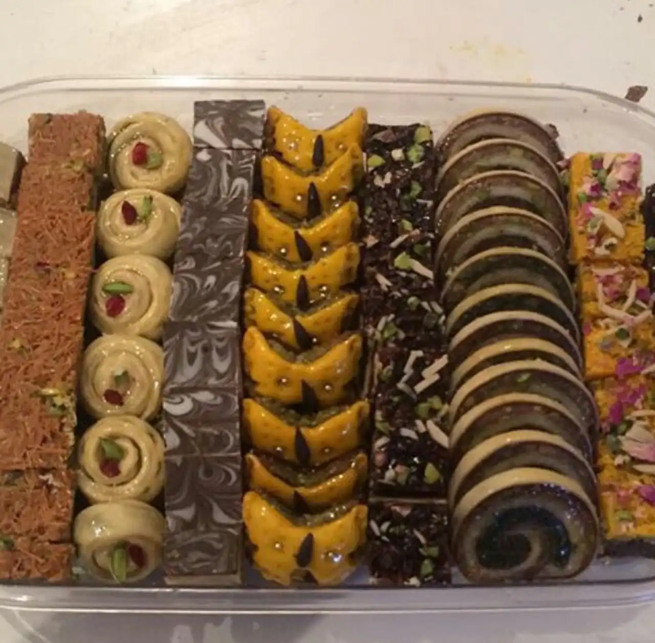 مدل انواع شیرینی + آشنایی و معرفی انواع مختلف شیرینی خشک و تر در مدل های متنوع مجلسی