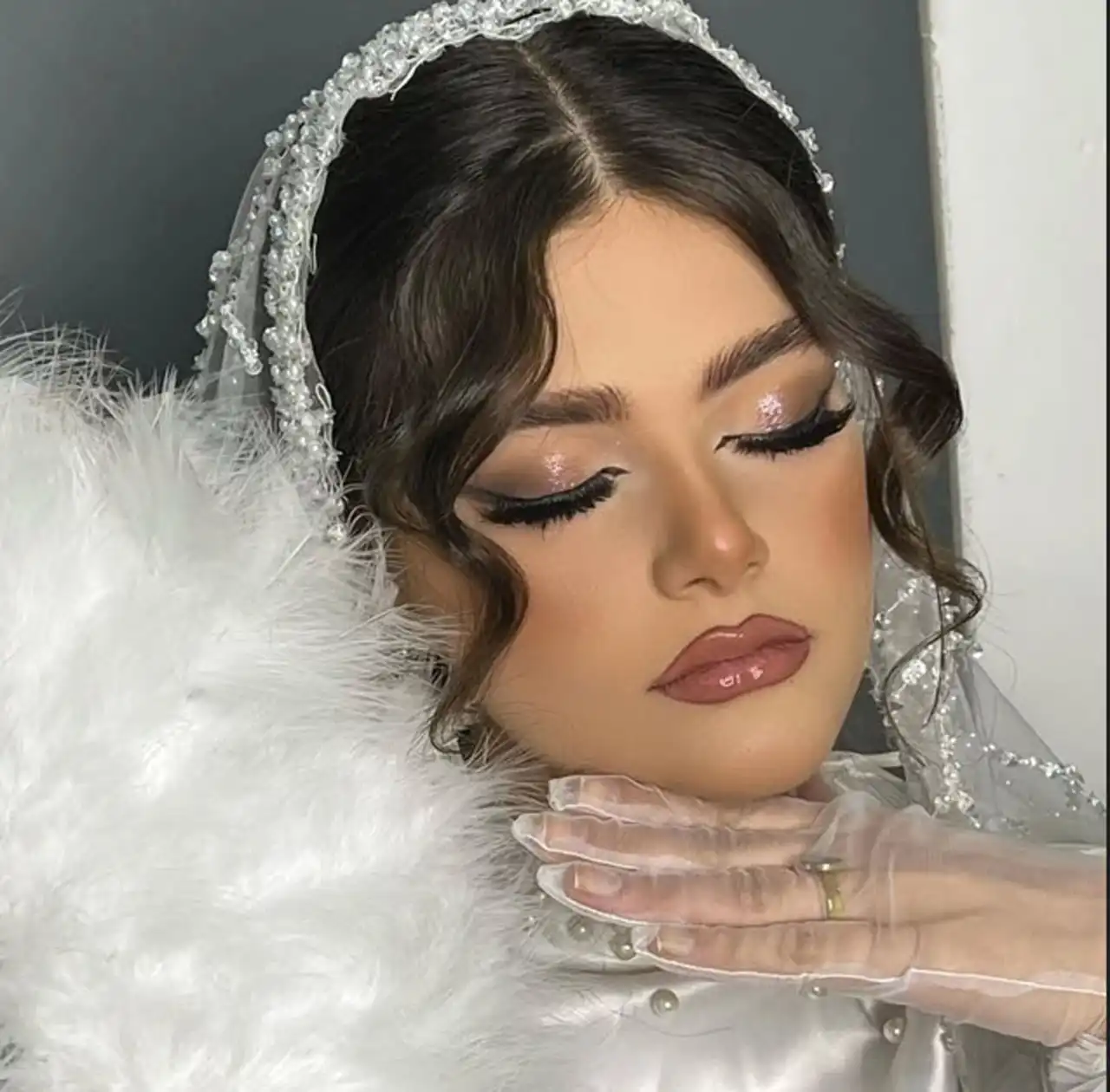 مدل ارایش عروس ایرانی + تکنیک های جدید و شیک برای ارایش عروس با رنگ های ملایم