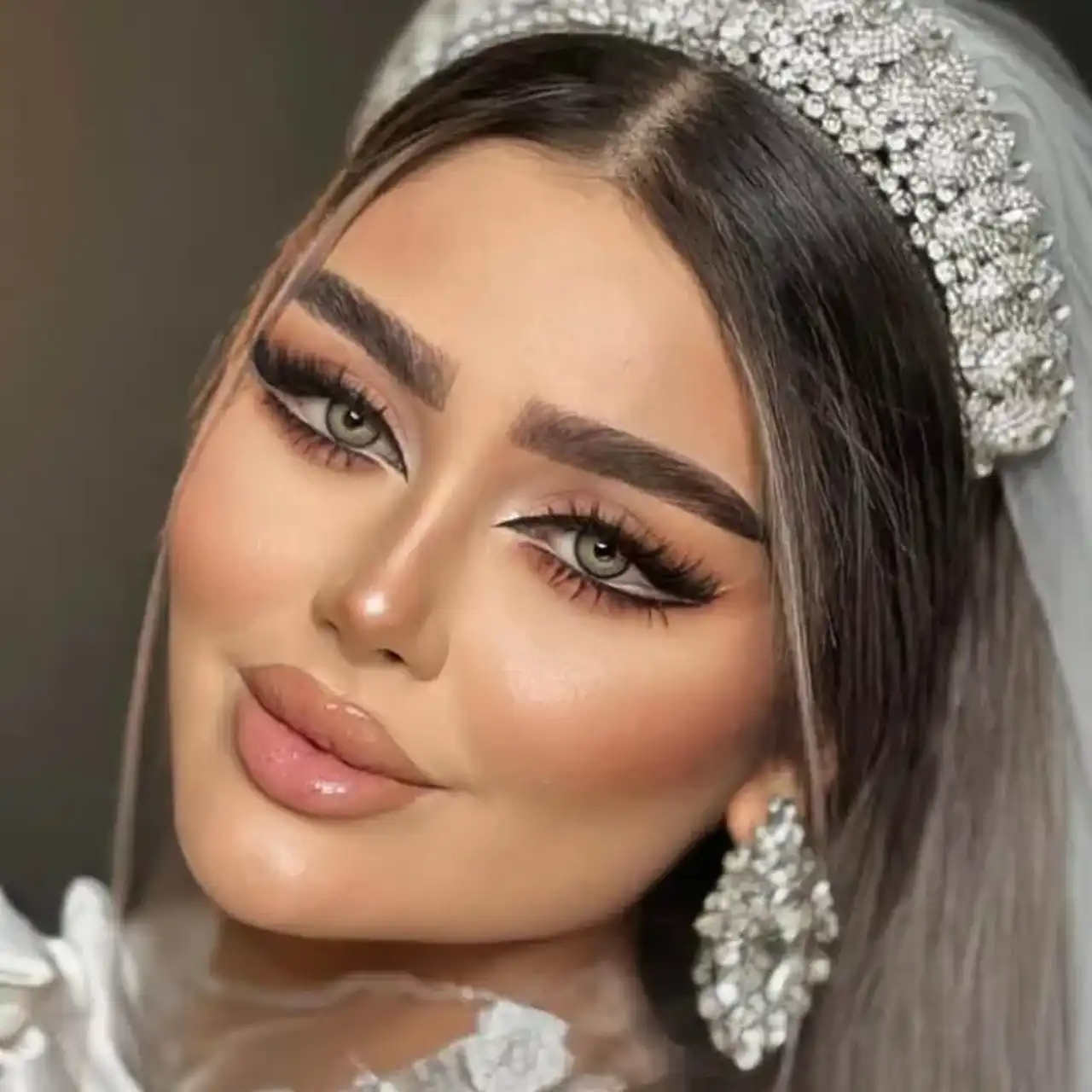 مدل عروس اروپایی + بروزترین تکنیک برای آرایش و شنیون عروس به سبک اروپایی