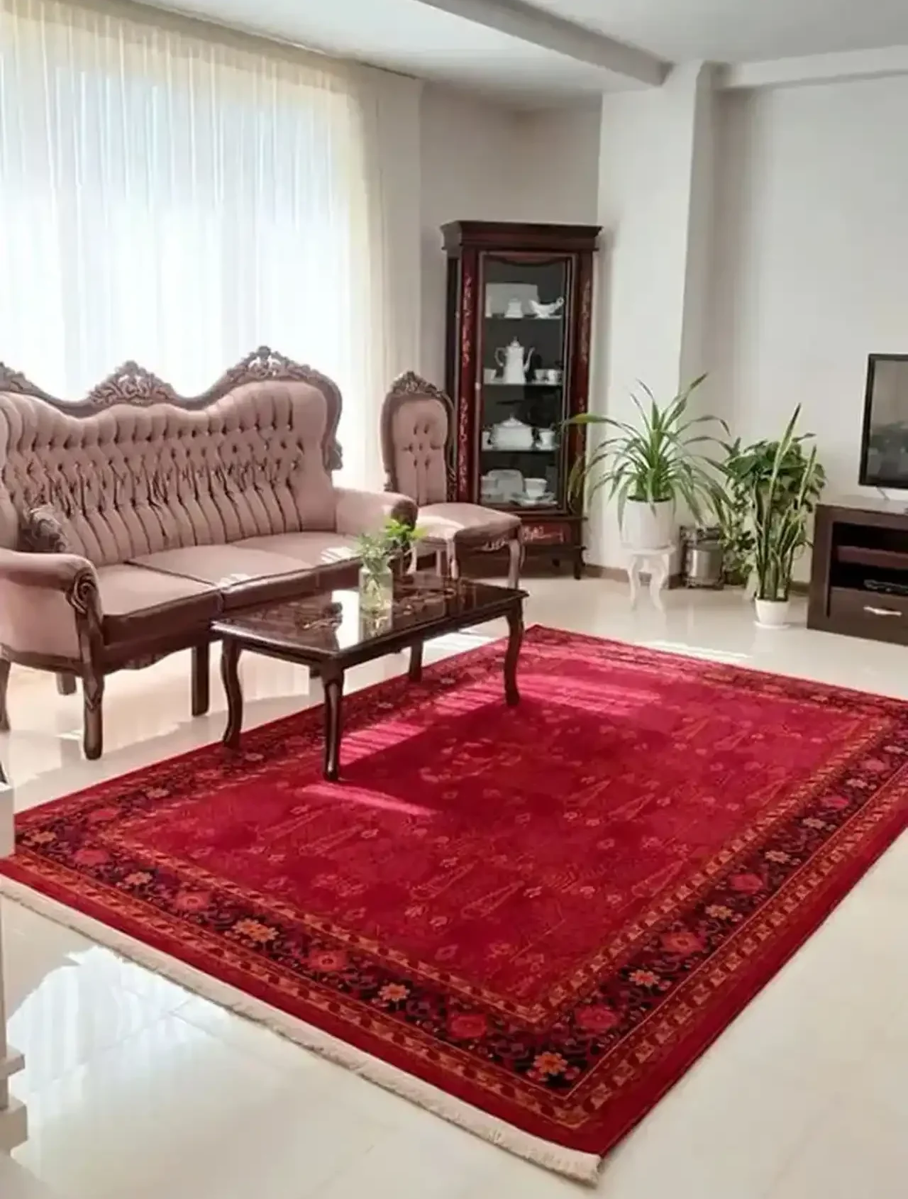 مدل فرش قرمز + زیباترین و قشنگ ترین مدل های فرش قرمز برای خانه های لوکس مدرن