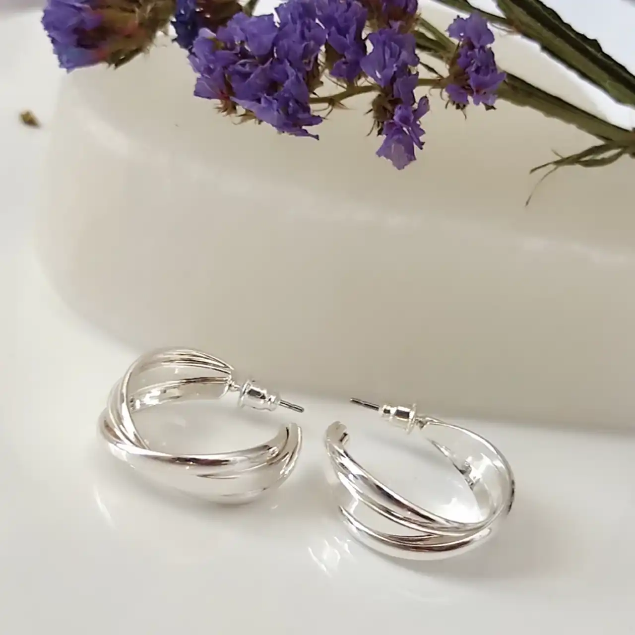 مدل گوشواره حلقه ای جدید + زیباترین و شیک ترین مدل های گوشواره حلقه ای طلا