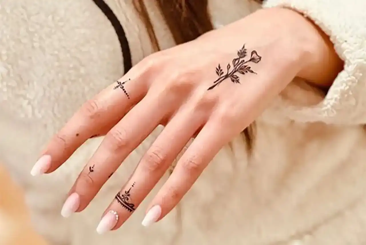 مدل حنا ساده + ایده های زیبا و قشنگ برای طراحی حنا روی دست و پا برای مراسم های خاص