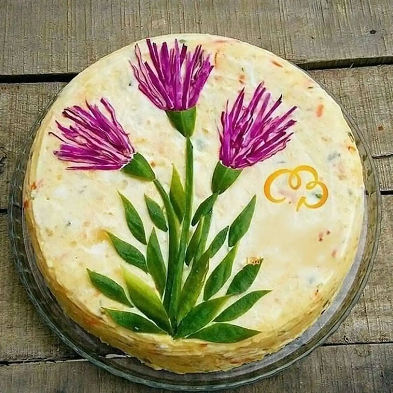 مدل سالاد الویه جدید + ایده های خلاقانه و بسیار زیبا برای تزیین سالاد الویه با خیارشور و گوجه
