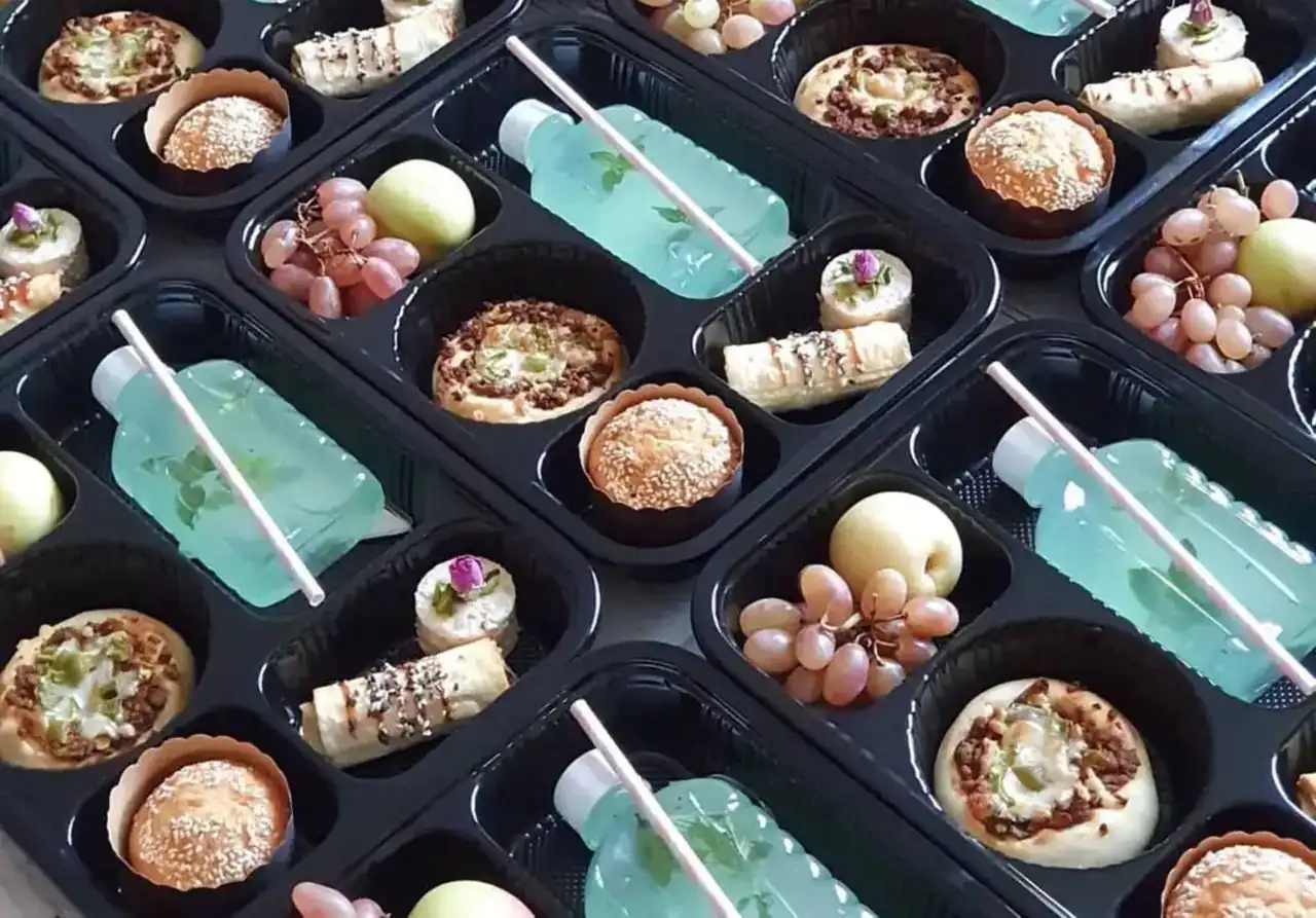 مدل پک پذیرایی + زیباترین مدل های پک پذیرایی بسیار شیک و لاکچری و آبرومندانه