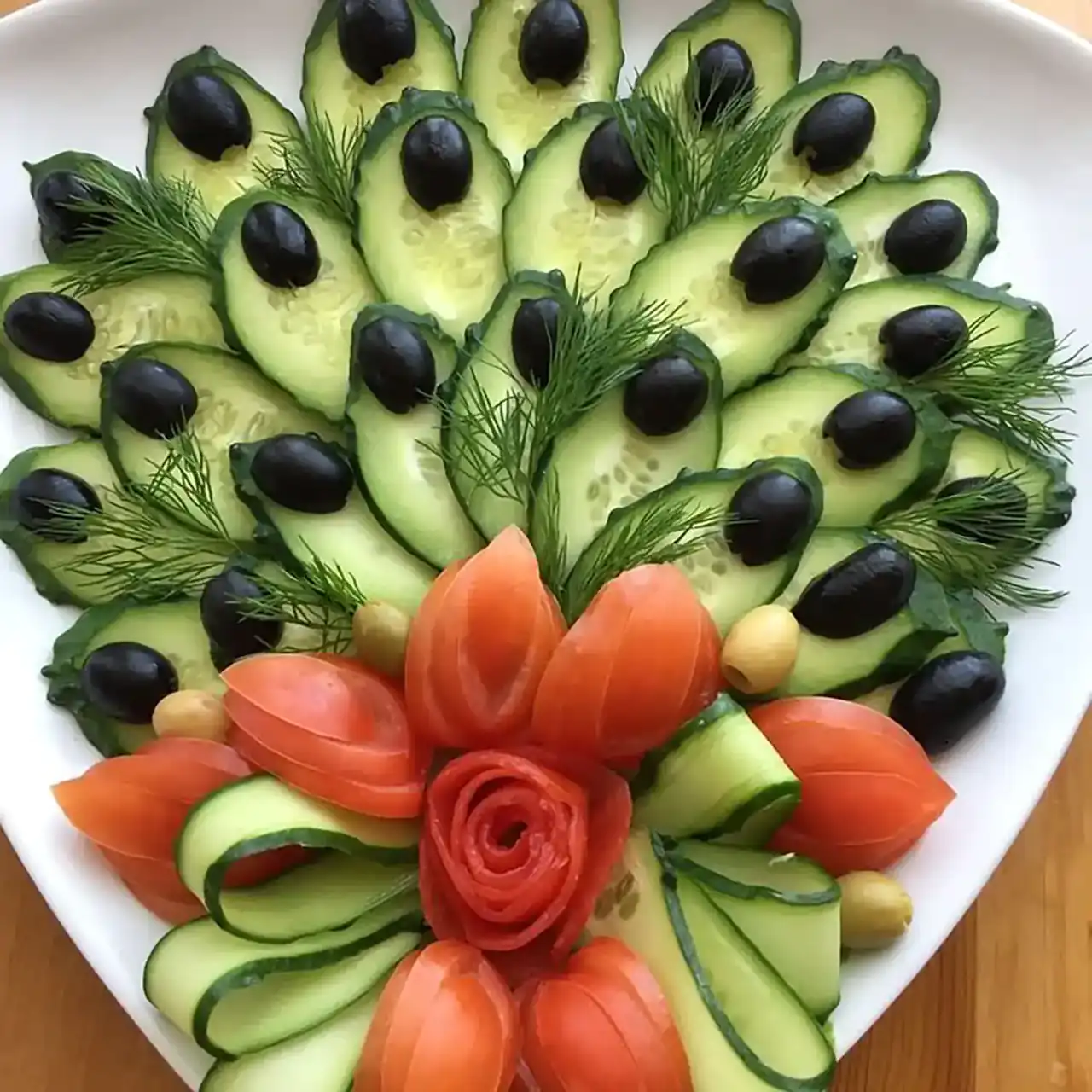 چند مدل سالاد برای مهمانی + زیباترین و راحت ترین مدل های سالاد برای مهمانی