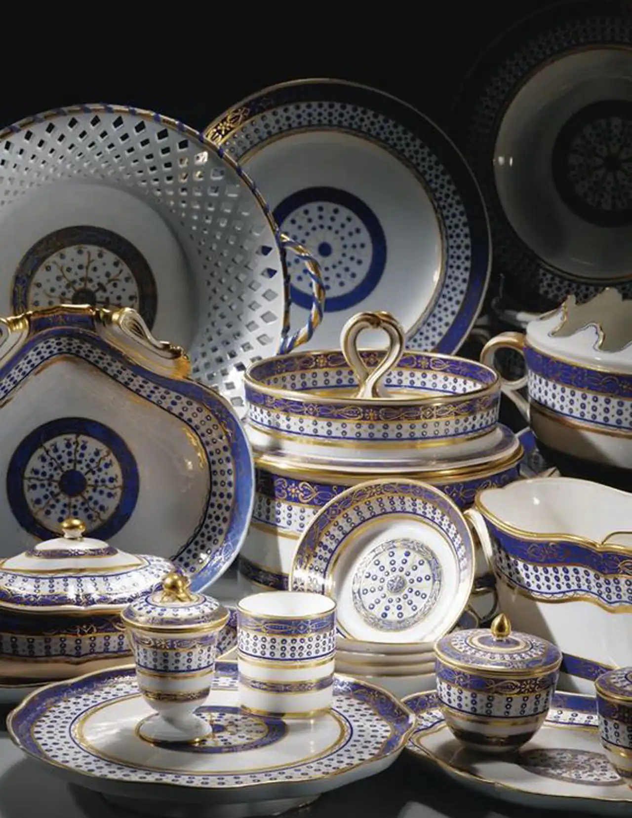 مدل سرویس غذاخوری چینی جدید + زیباترین مدل های سرویس غذاخوری لاکچری ترند