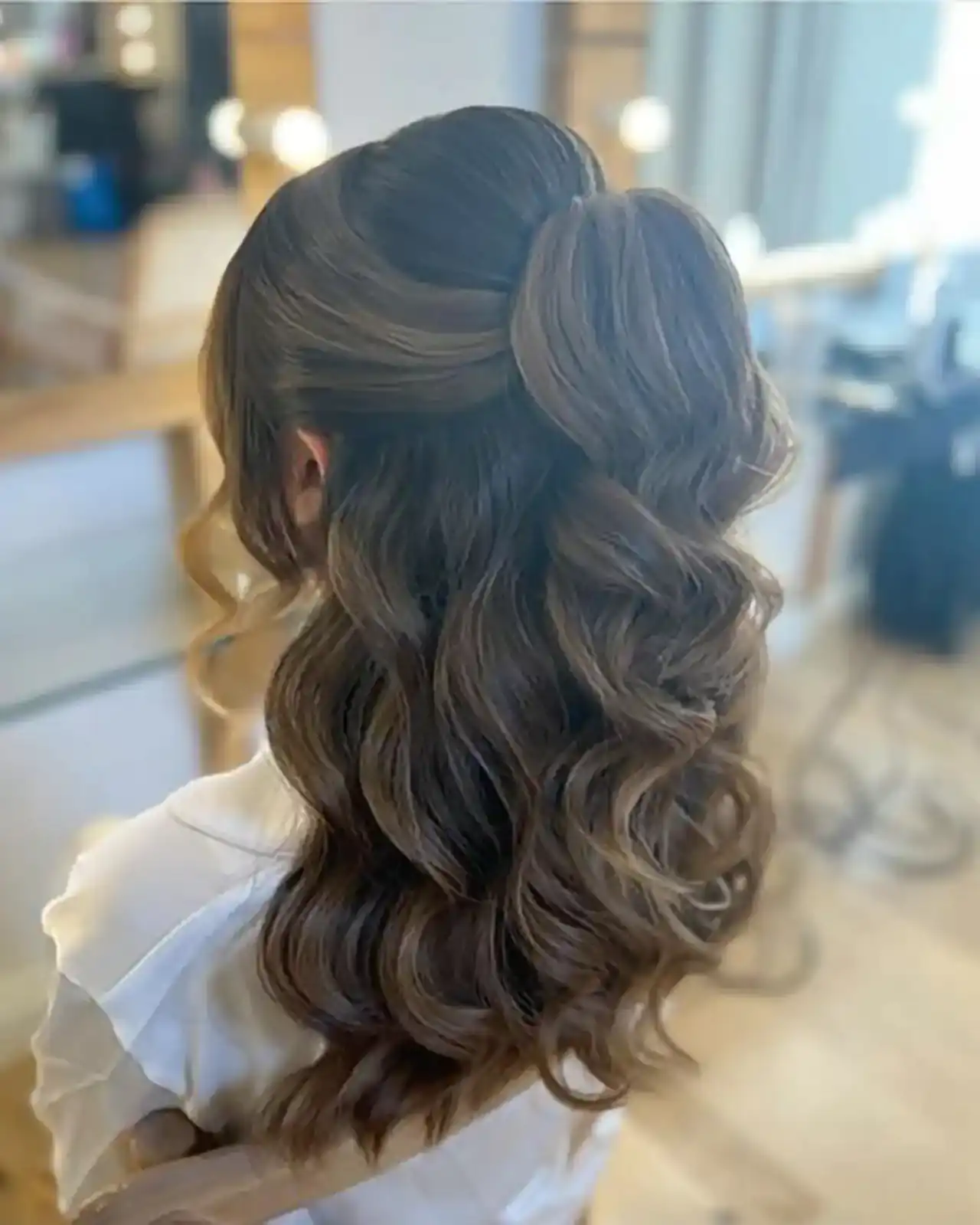 مدل شینیون ساده و باز + زیباترین مدل های شینیون ساده و باز و شیک ترند امسال