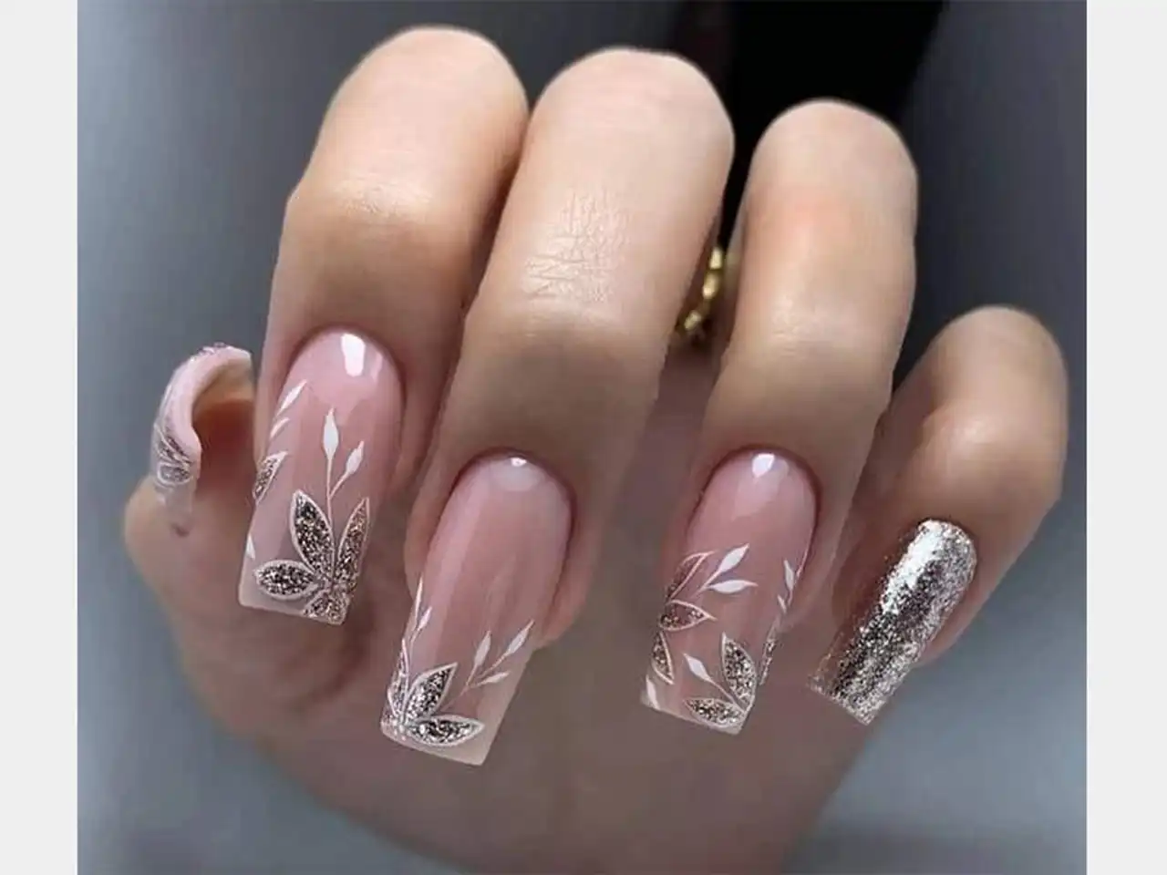 طراحی ناخن شیک دخترانه + مدل های زیبا و متفاوت طراحی ناخن ترند روز