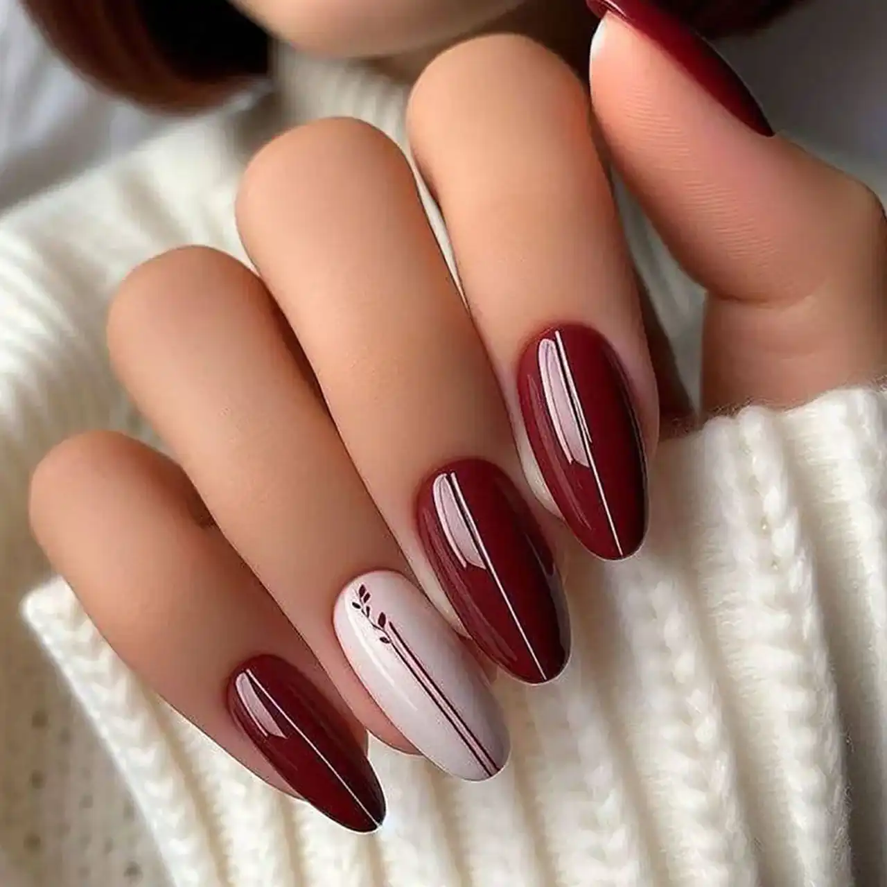 طراحی ناخن شیک دخترانه + مدل های زیبا و متفاوت طراحی ناخن ترند روز