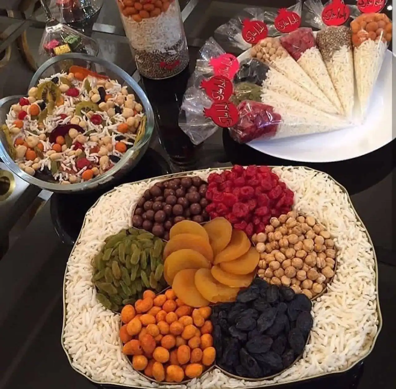 تزیین آجیل شب یلدا + زیباترین مدل های دیزاین و تزیین آجیل شب یلدا 1404