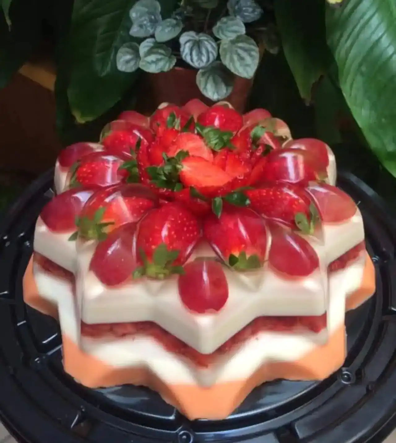 تزیین ژله شب یلدا + زیباترین مدل های دیزاین و تزیین ژله شب یلدا مخصوص امسال