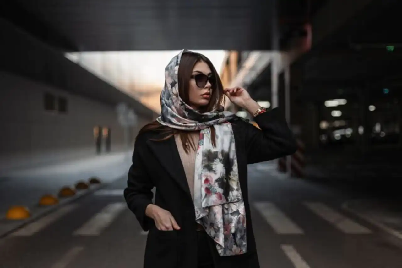 ژست عکاسی دخترانه + زیباترین مدل های ژست عکاسی دخترانه بسیار لاکچری